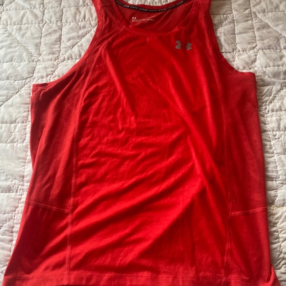 Under Armour Women’s Large Fitted Run Tank Top - Picture 1 of 4